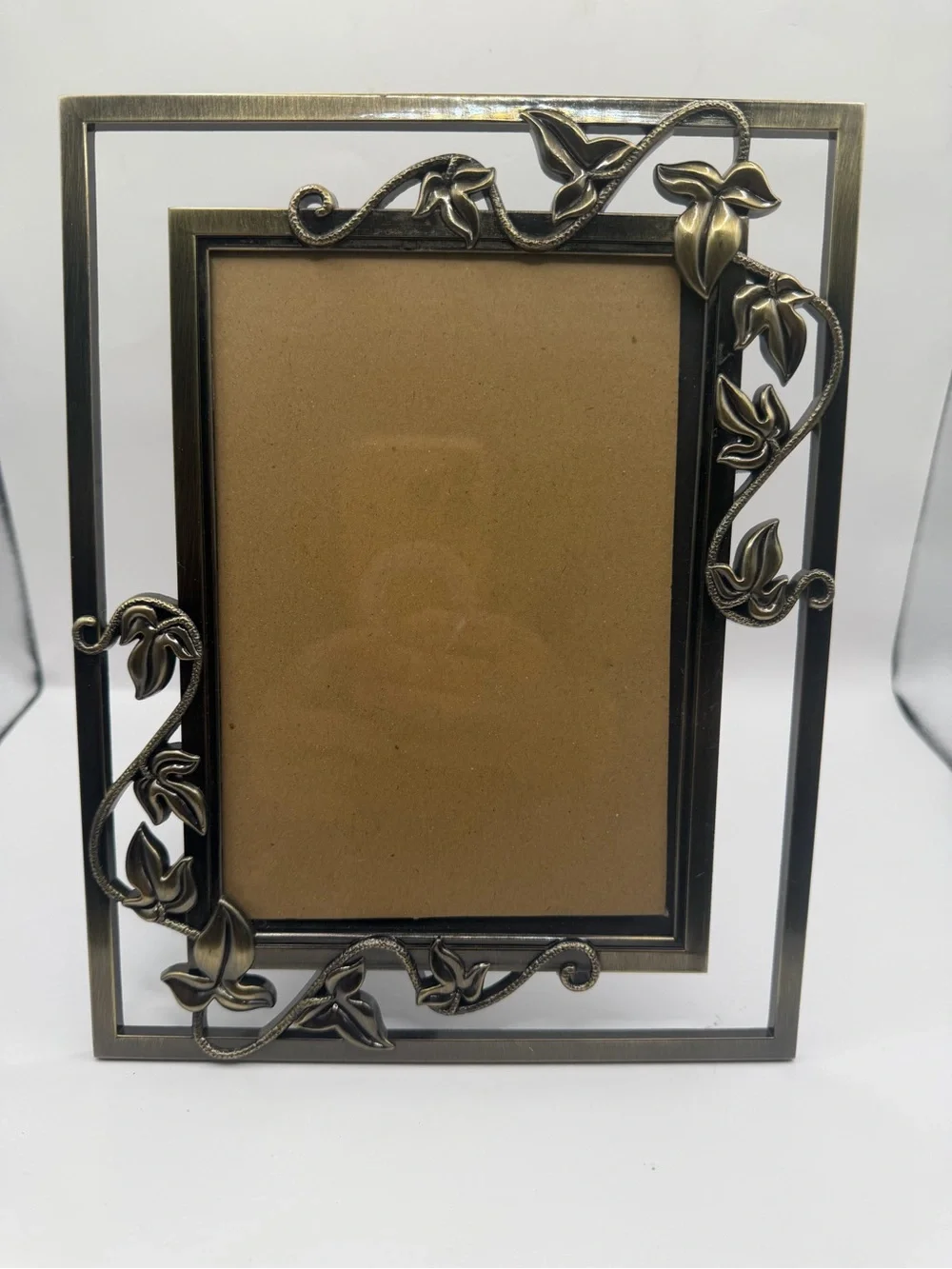 Antique Brass Tone Vine Leaf Metal Picture Frame 5x7 Botanical Decor